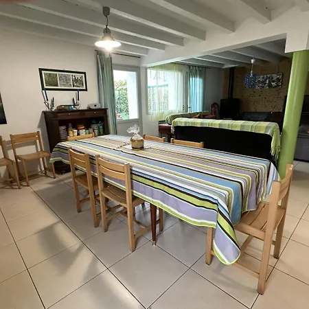 Casa de Férias Chez Zelinde *